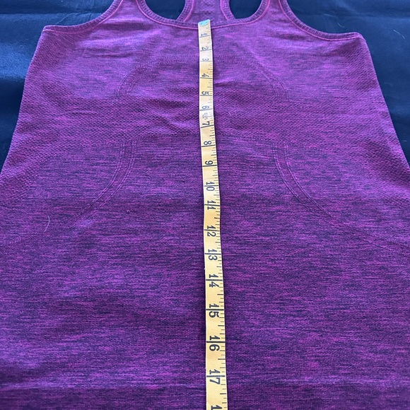 Lululemon Racerback Maroon/Black marled. Size 8 - Picture 5 of 5